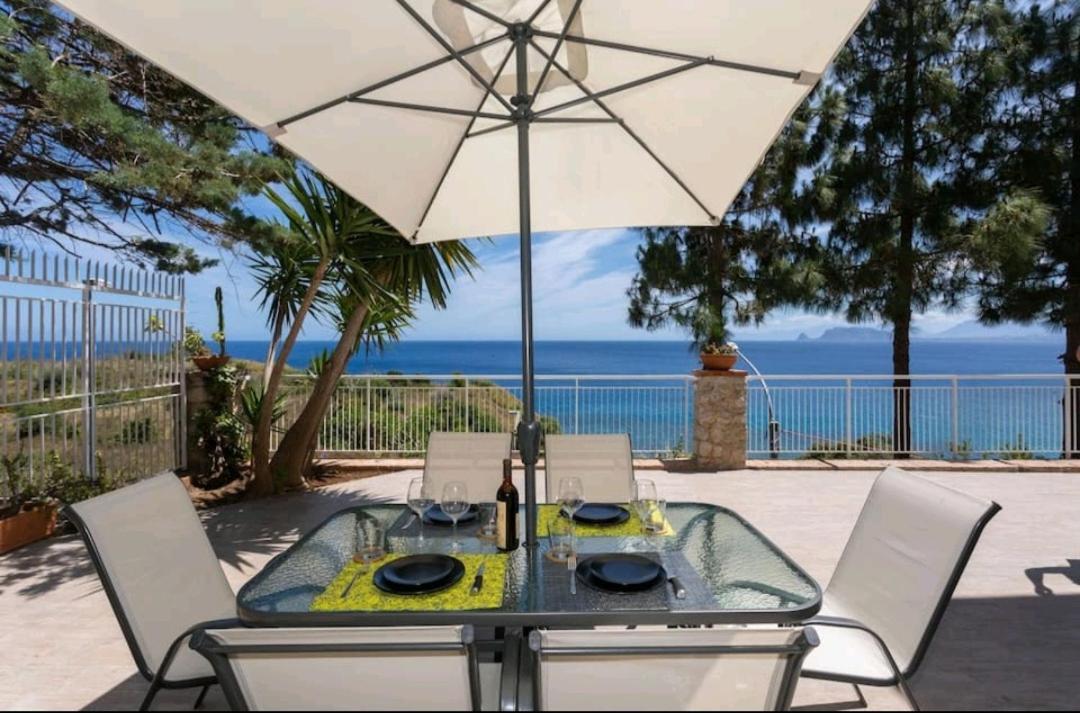 Villa's On The Beach, Swimming Pool A/c * Palermo